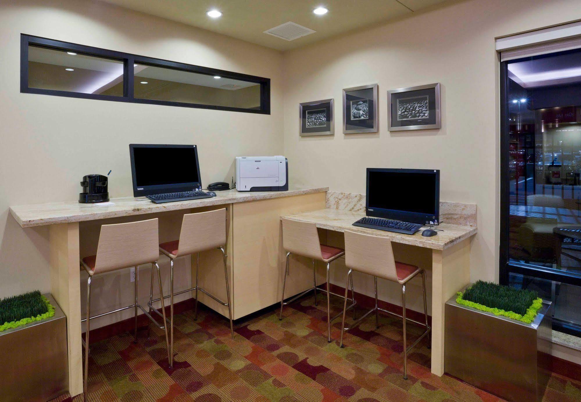 Towneplace Suites Ann Arbor Dış mekan fotoğraf